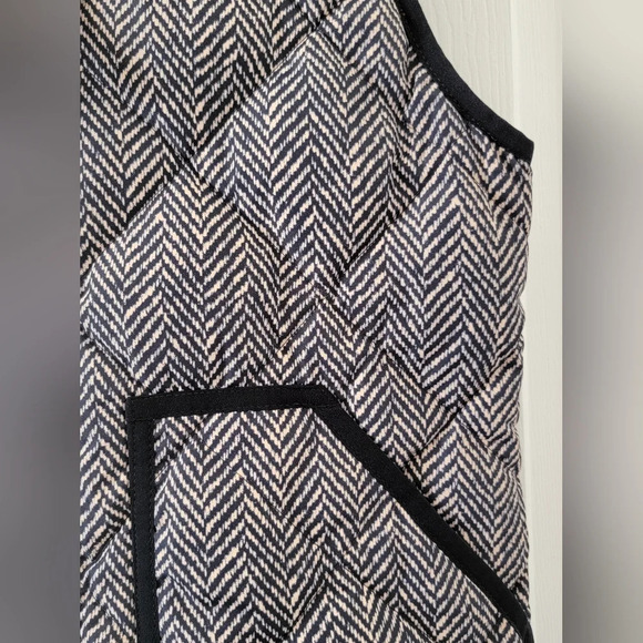 J. Crew Factory Printed Quilted Puffer Vest NWT - Picture 3 of 5